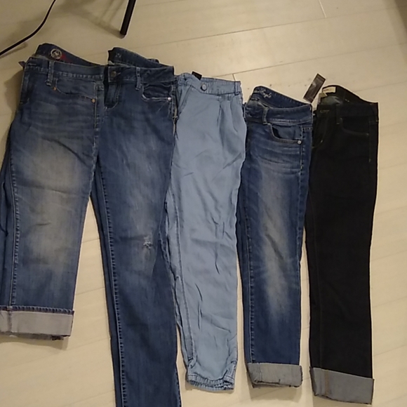 Bundle of size 6 jeans - Picture 1 of 8